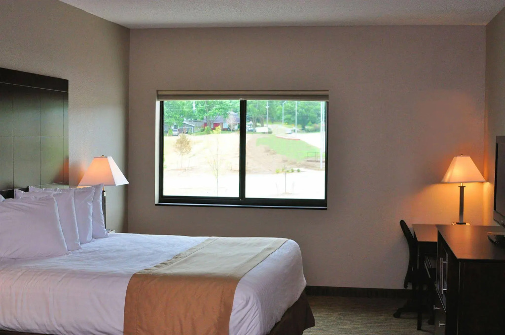 Qube Hotel - Polk City