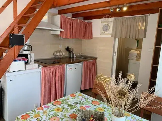 2KM DE LA PLAGE-JARDIN-WiFi-PARKING-DRAPS ET SERVIETTES