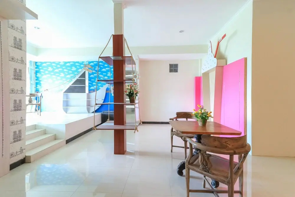 Lavender Hostel