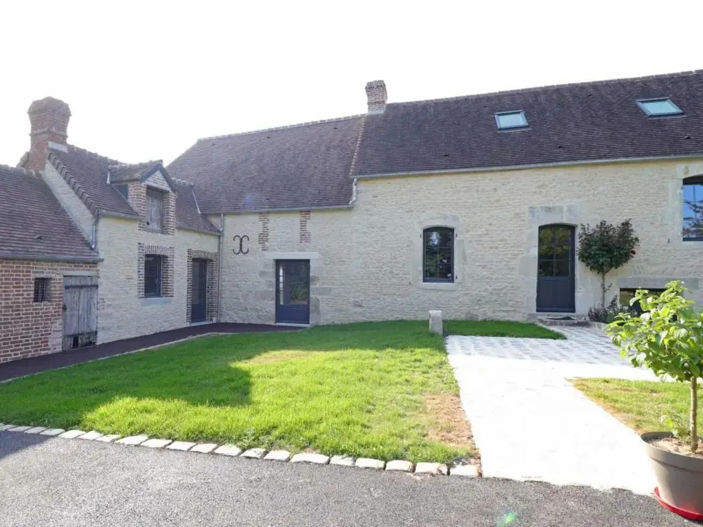 Maison ancienne charmante avec jardin clos et animaux acceptés - FR-1-497-150