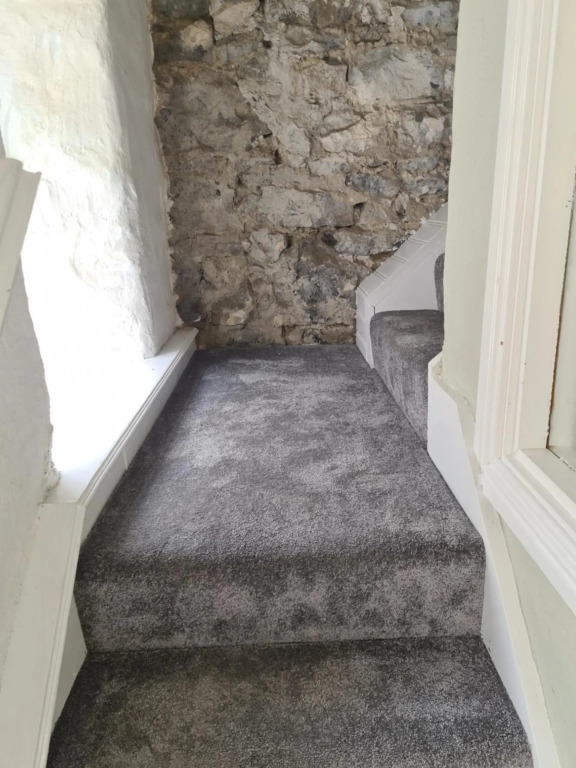 2 Bed Townhouse Eyre Square City Centre