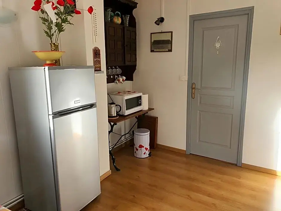 Chez Monique