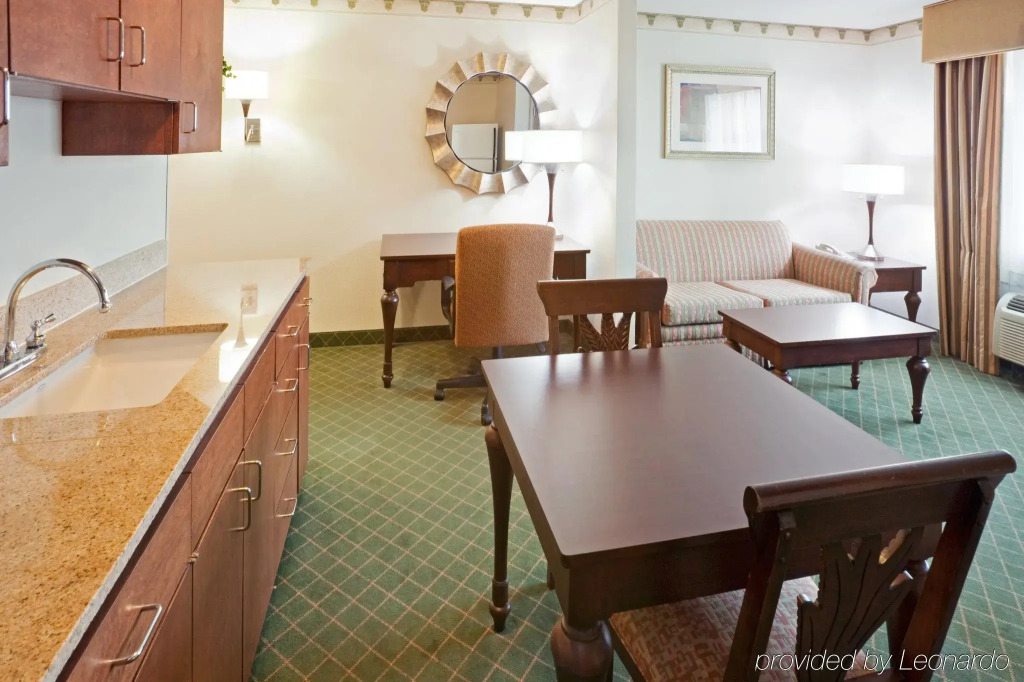 Holiday Inn Express & Suites - Pharr by IHG