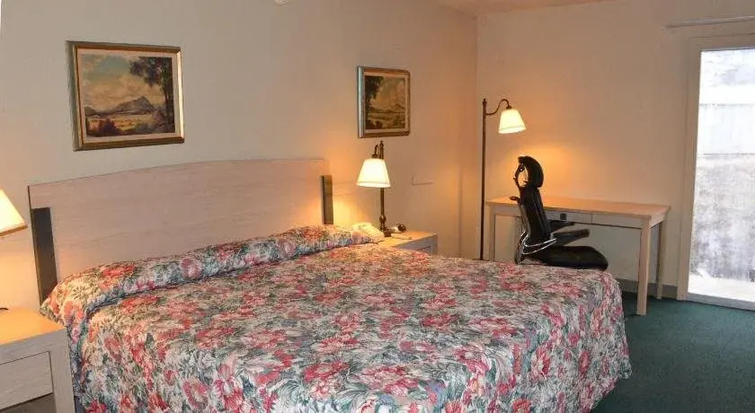 American Inn & RV Park
