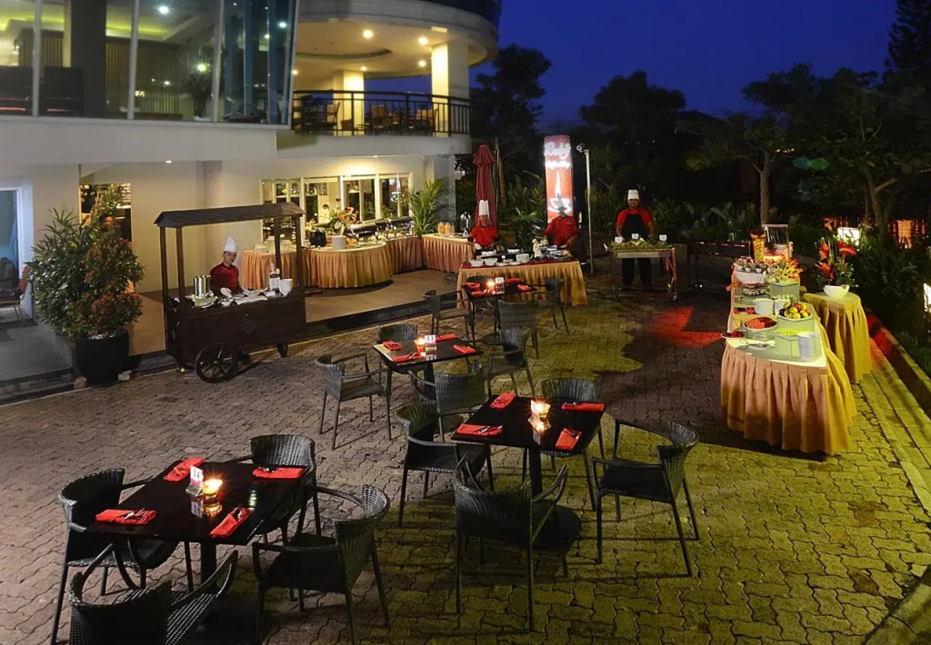 Emersia Hotel and Resort