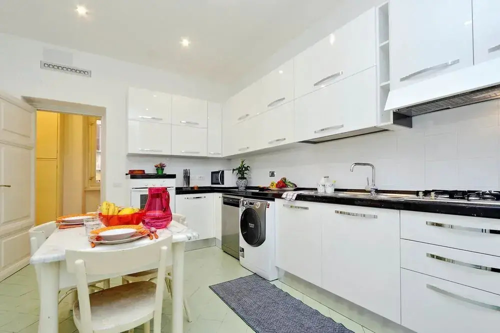 Treasurerome Spanish Steps Family 4BR