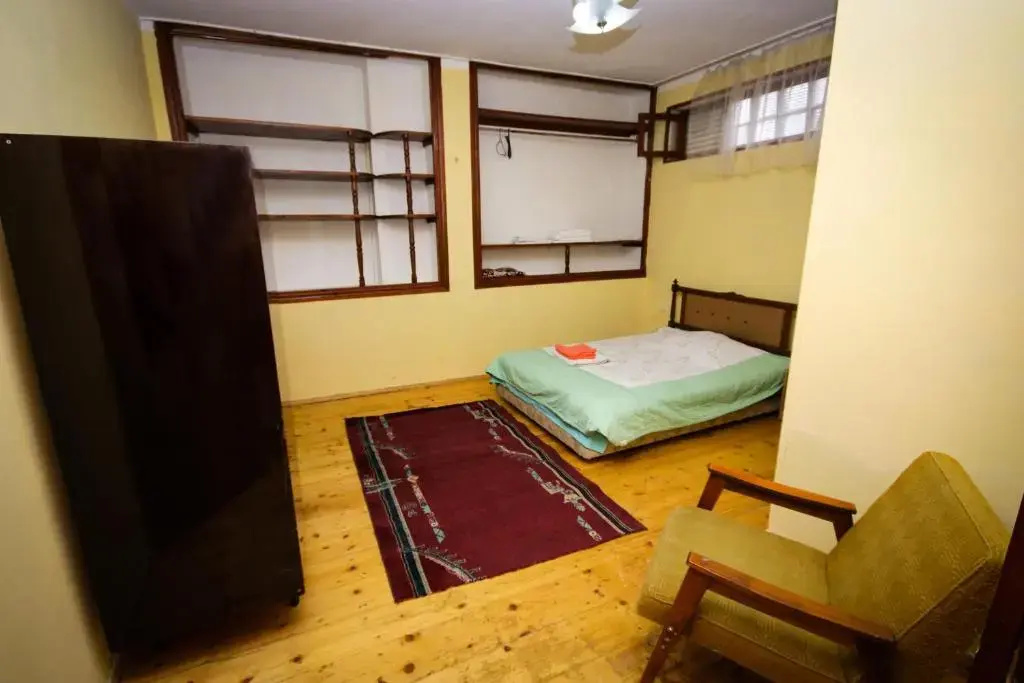 House Near Vake Park In The Center Of Tbilisi