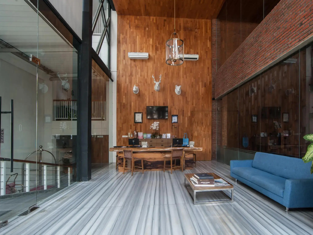Ossotel Legian