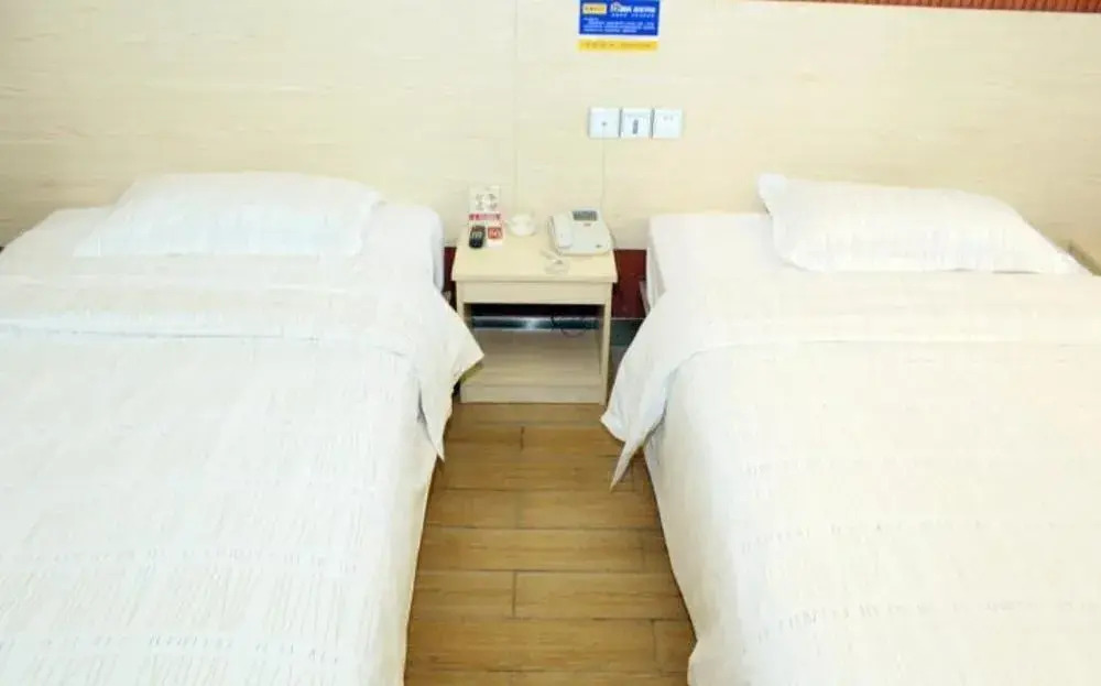 E JEA Hotel