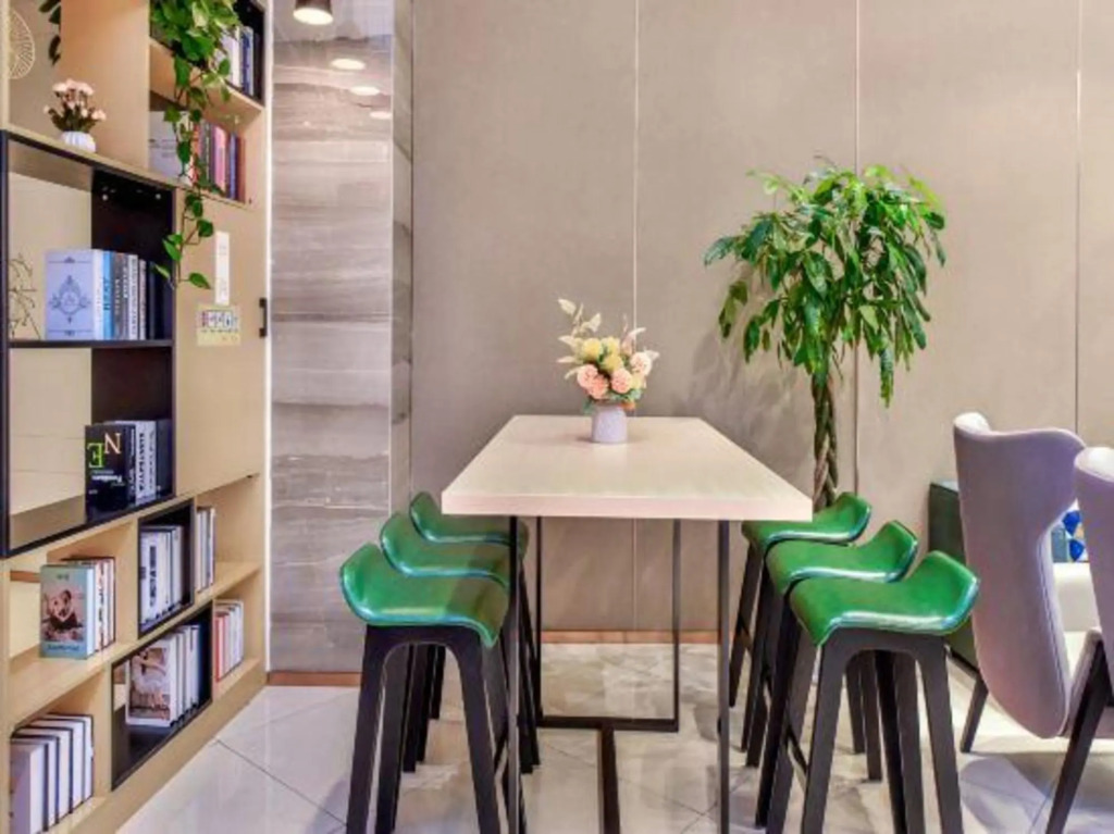 City Comfort Inn Hotel (Chongqing Fuling North Station Taiyi Avenue)