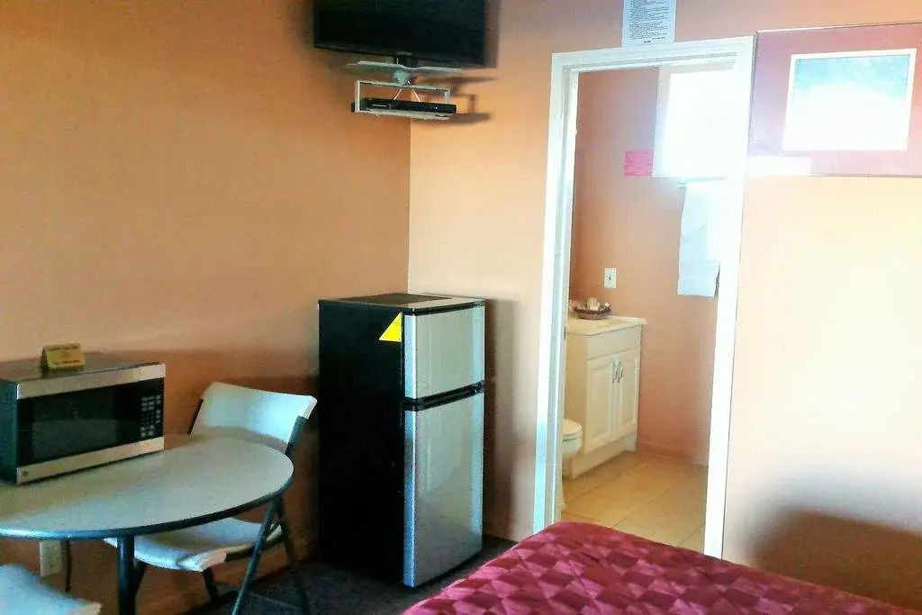 California Motel