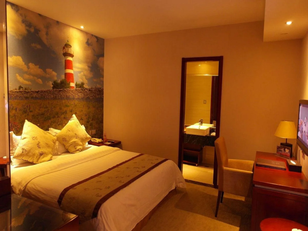 Shanghai Holland Hotel