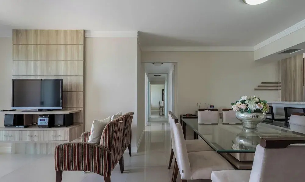 Cozy 3BR apt W/balcony sea View Cet1702