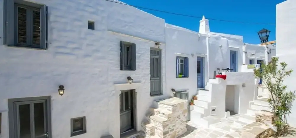 Aris Houses