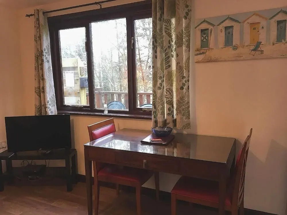 Wren 8-Hot Tub-Woodland Lodges-St Clears-Carmarthen-Tenby