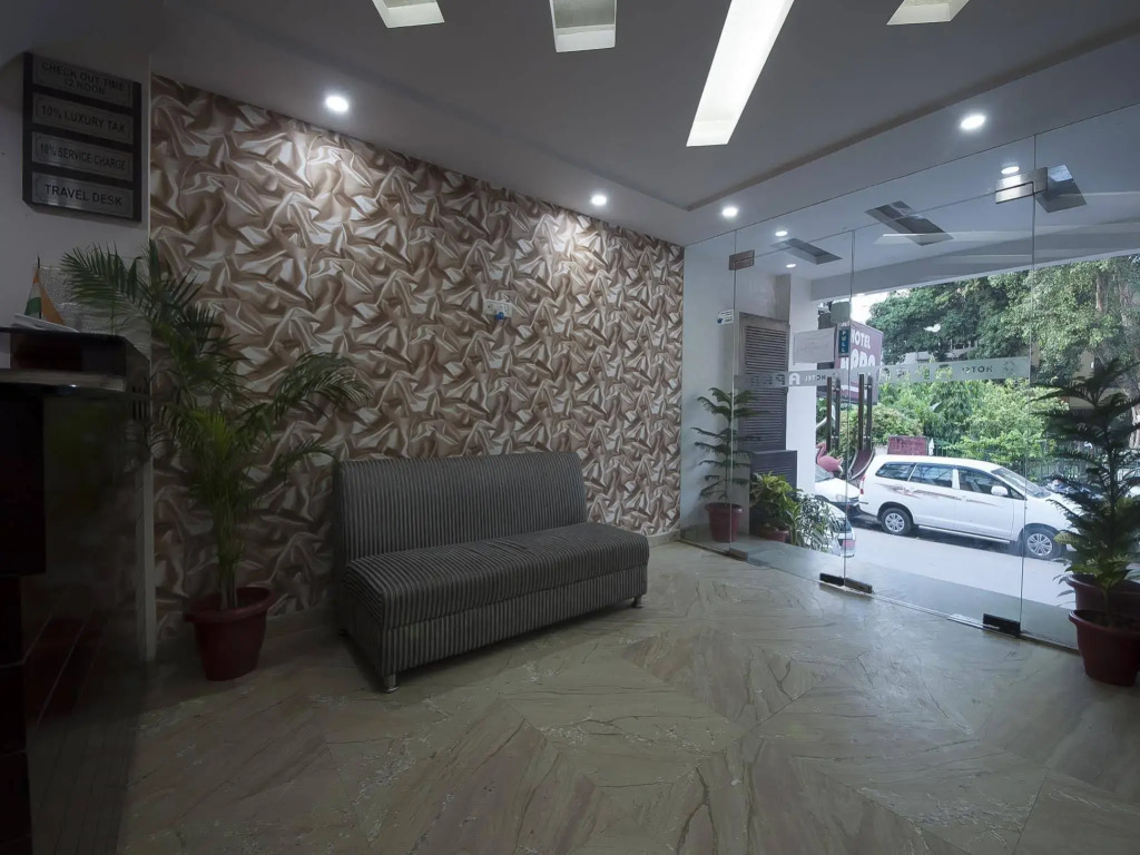 Hotel Apra Inn
