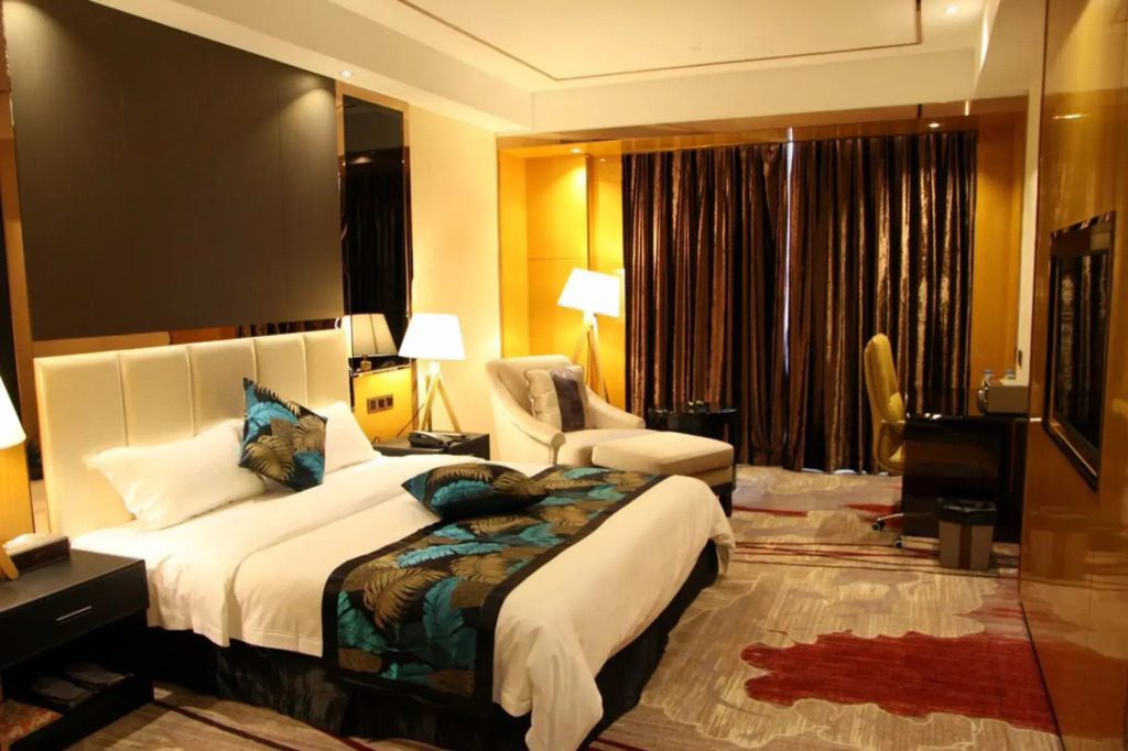 Sweet World Hotel (Foshan Jihuayuan, Zumiao)