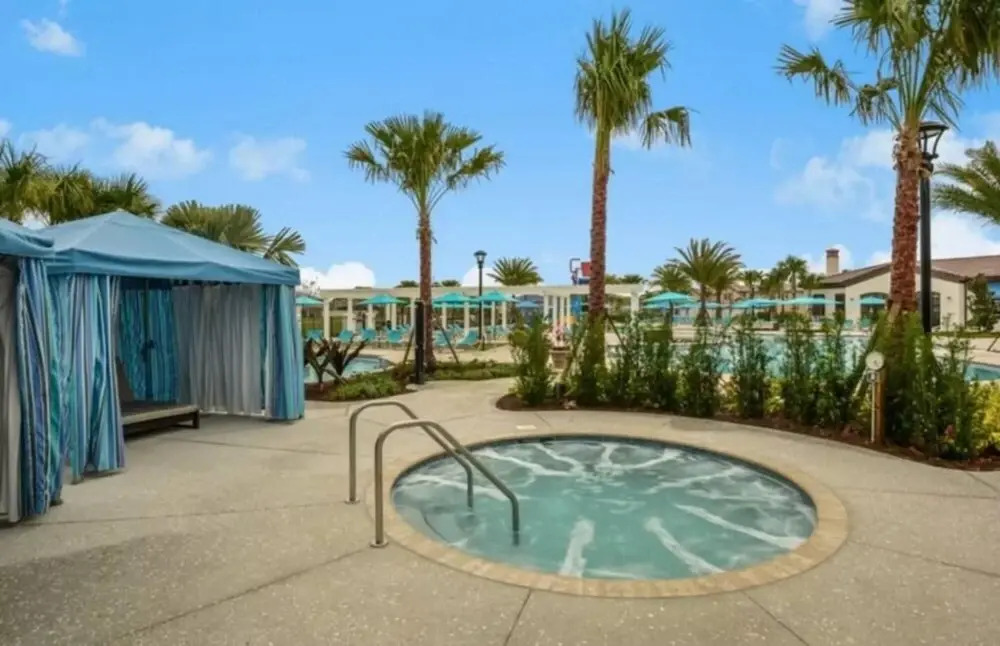 Resort Community and Private Pool 2481