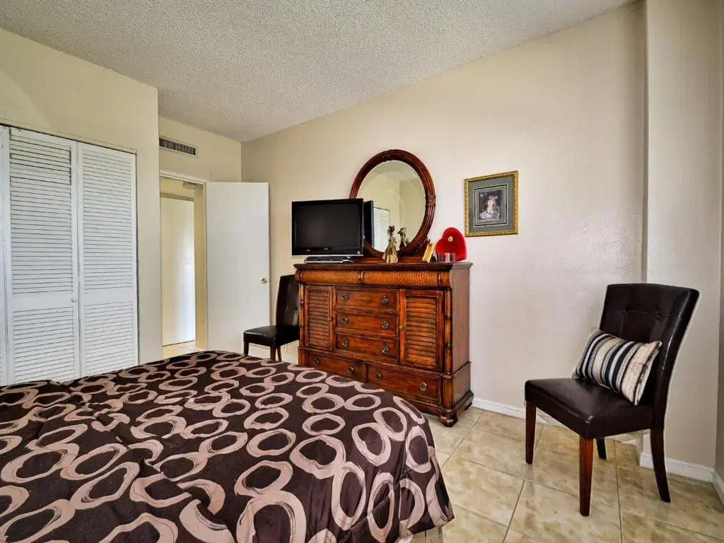 Regatta Beach Club 414S 1 Bedroom Condo - Regatta Beach Club 23152