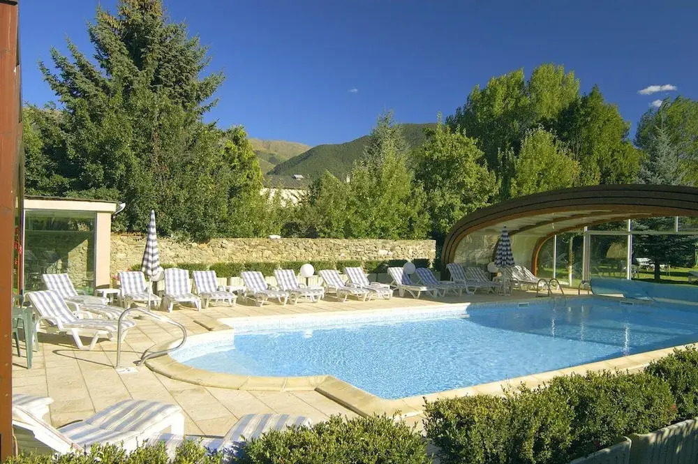 Logis Hotel Restaurant Planes
