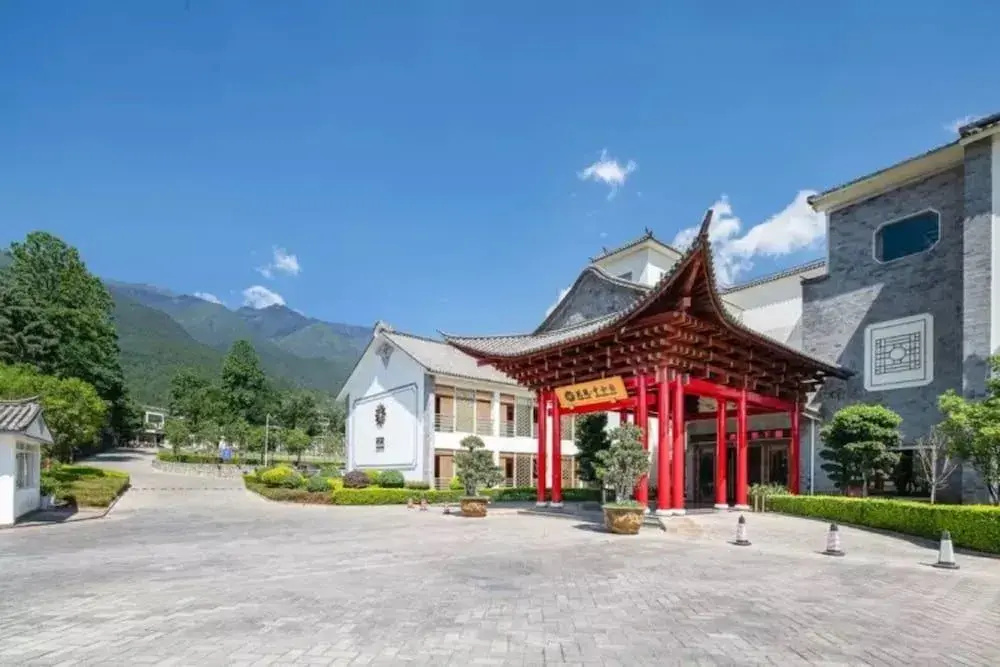 Floral Hotel Dali Zhonghefang