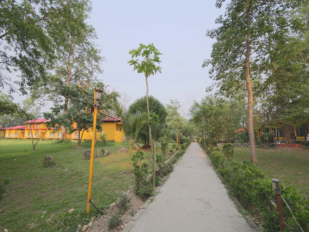 Oyo 355 River Park International Resort
