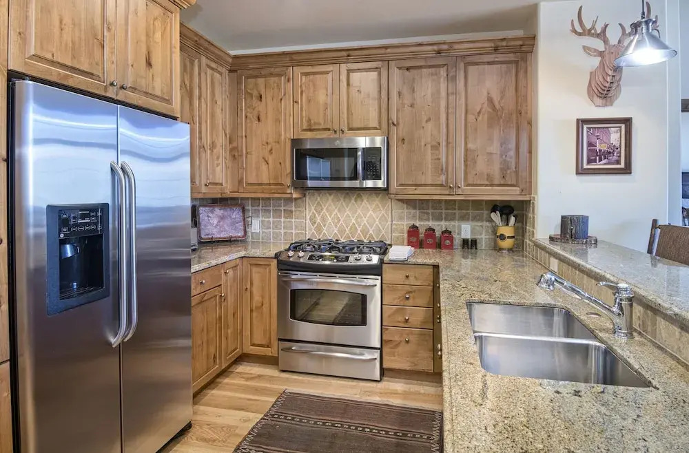 Beaver Creek Landing A404 3 Bedroom Condo by RedAwning