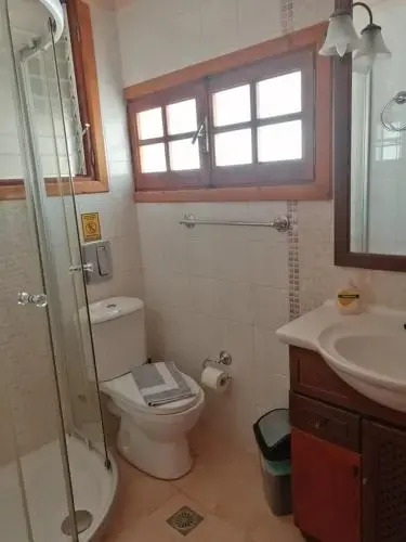 Villa Eleni Seaside Apartments-40 meters from Beach