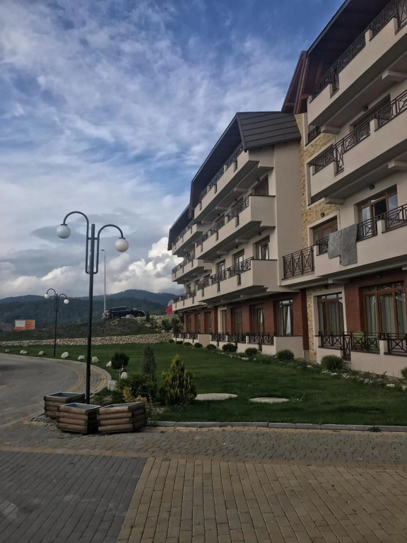Studio Milmari ,Premier 18