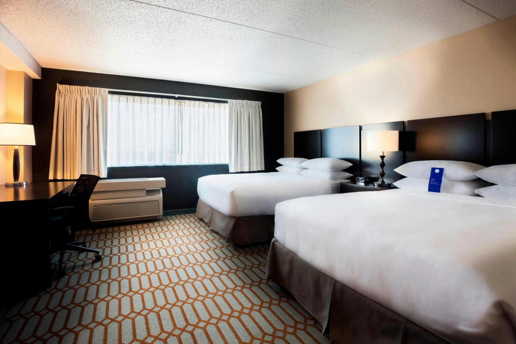 Delta Hotels by Marriott Fargo