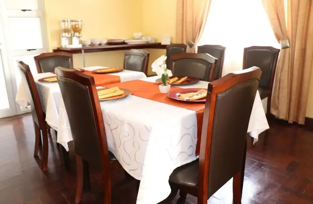 Kwazi Guest House