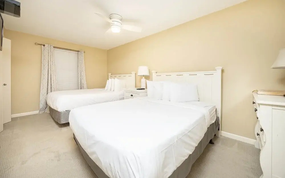 Phoenix Iv 4103 3 Bedroom Condo