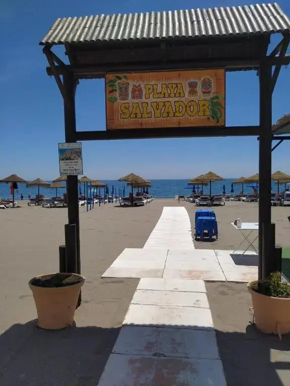 La Carihuela, 1ª Línea, Playa, Fire Stick Amazon, Parking, 2 dorm, 5 pers