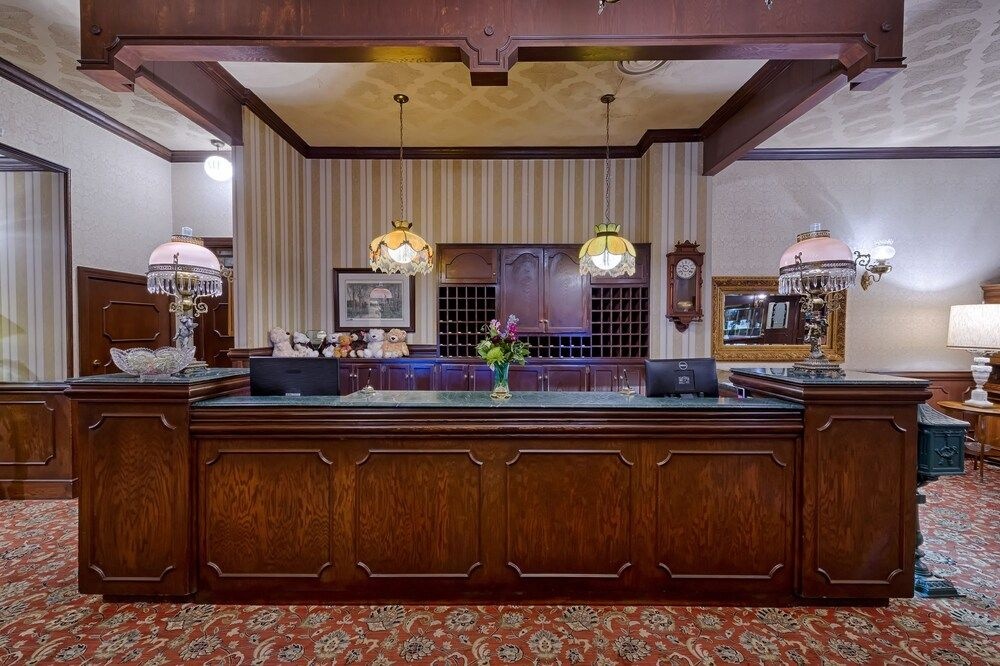 General Palmer Hotel
