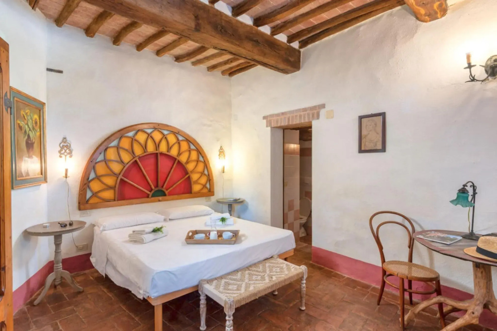 Podere Lorena Authentic famrhouse with pool immersed in the countryside-Podere Lorena