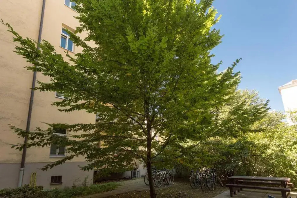 Spacious Vienna Central Station Residence