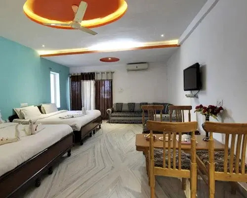 Times Raj Mahal Hotel