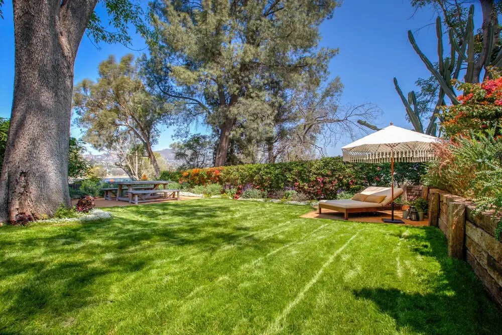 Silver Lake 3br W/ Water Views 3 Bedroom Home