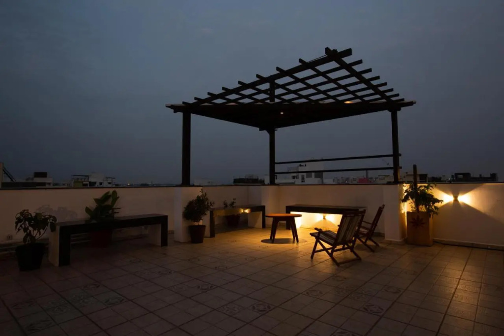 Sarvam Serviced Apartment