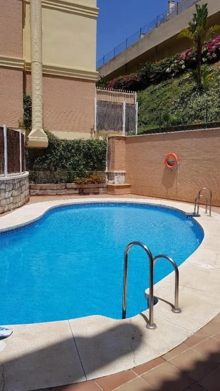 Apartment with 3 Bedrooms in Benalmádena, with Wonderful Sea View, Pool Access And Furnished Terrace