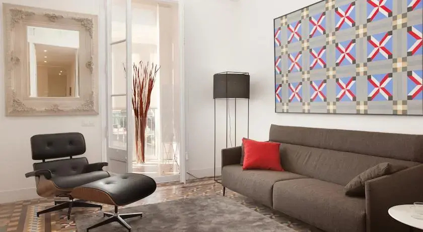 Modernist Deco