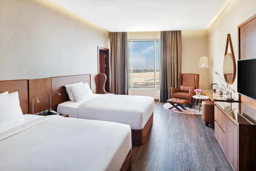 Ares Hotel