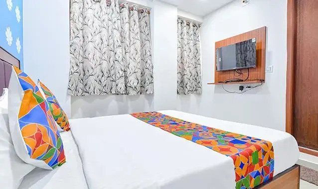 Fabhotel Green Park