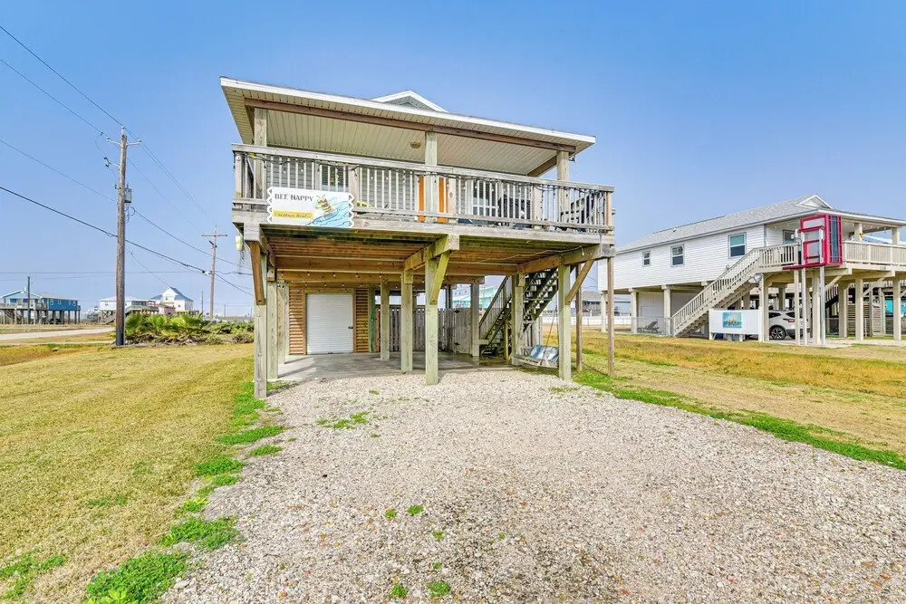 Walk to Beach; Surfside Beach Home w/ Deck