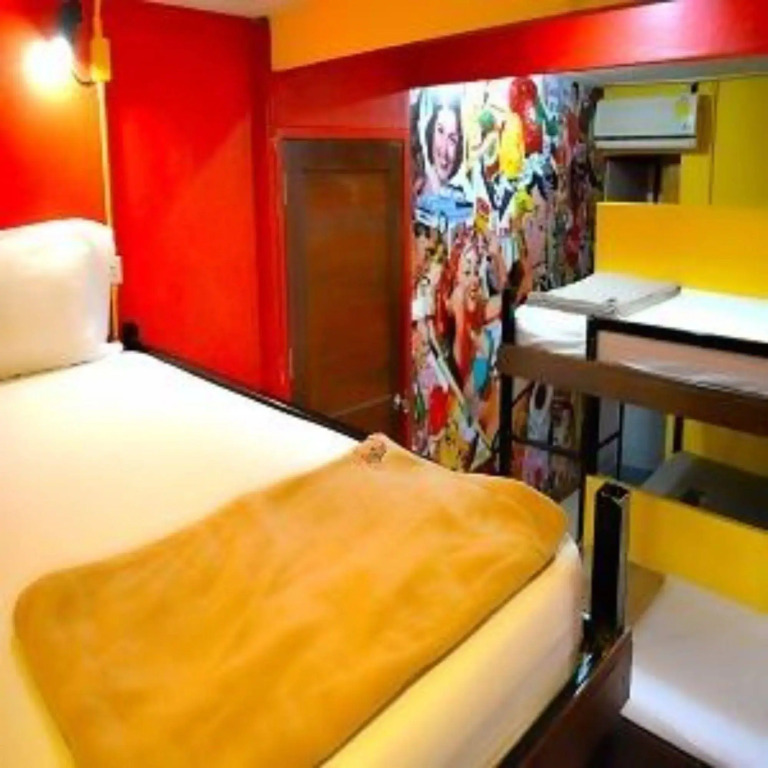 Baan Talay Guesthouse & Dormitory