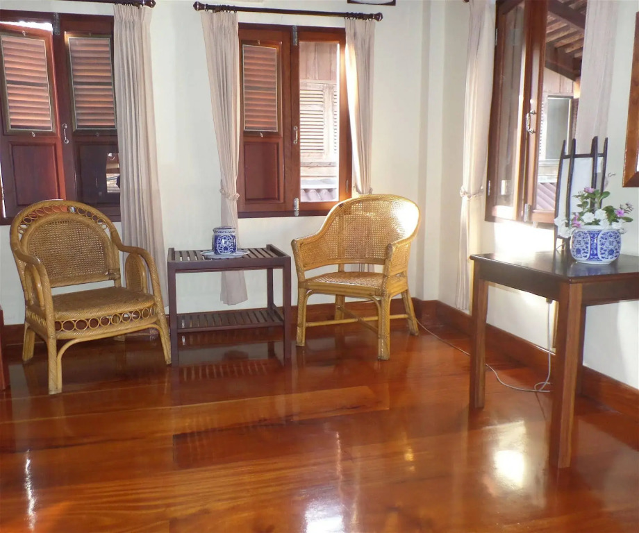Peninsula Villas
