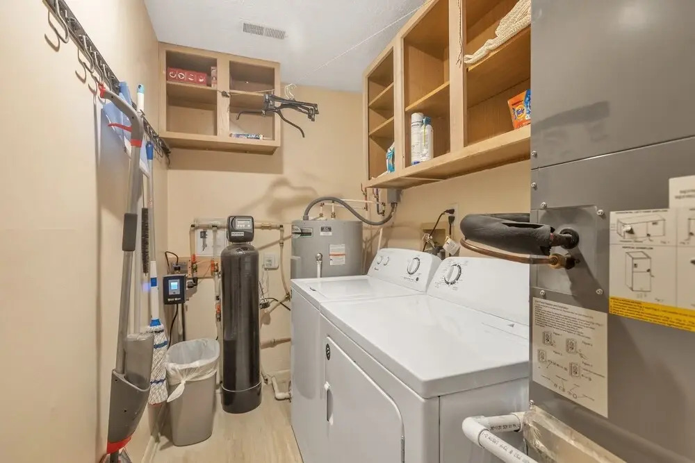 Thirsty Bear Den - Relaxing Pet Friendly Cabin In Gatlinburg 3 Bedroom Home by Redawning