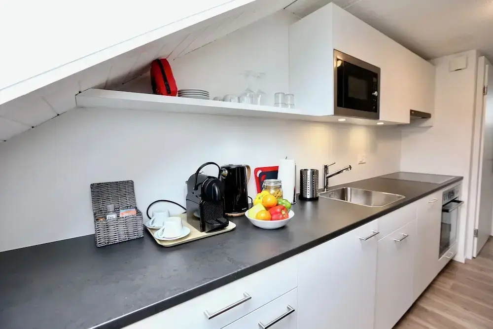 ALP APARTMENTS centre location with traditional design and self check-in
