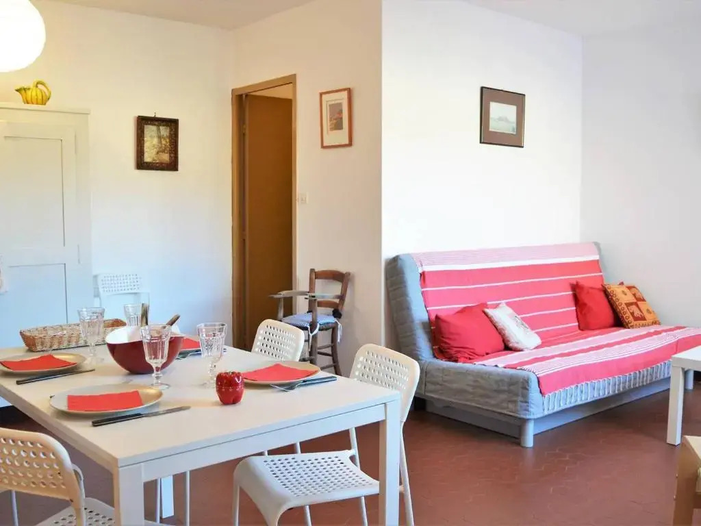 Appartement Le Lavandou, 2 pièces, 4 personnes - FR-1-251-384