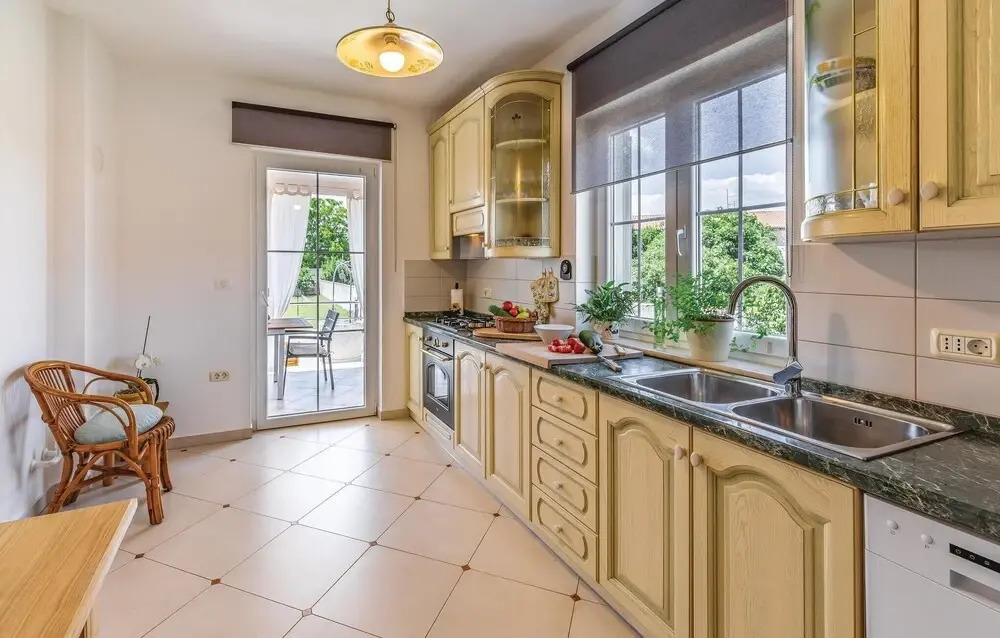 Gorgeous Home In Marcana